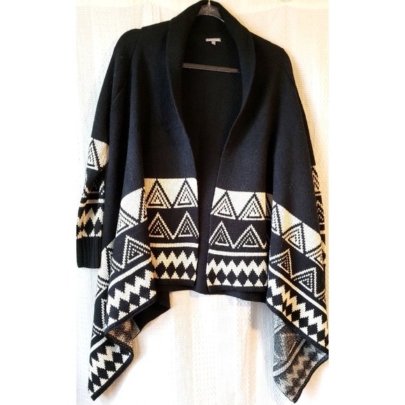 SALE! Charlotte Russe Waterfall Hem Sweater Black white EUC - Picture 1 of 5